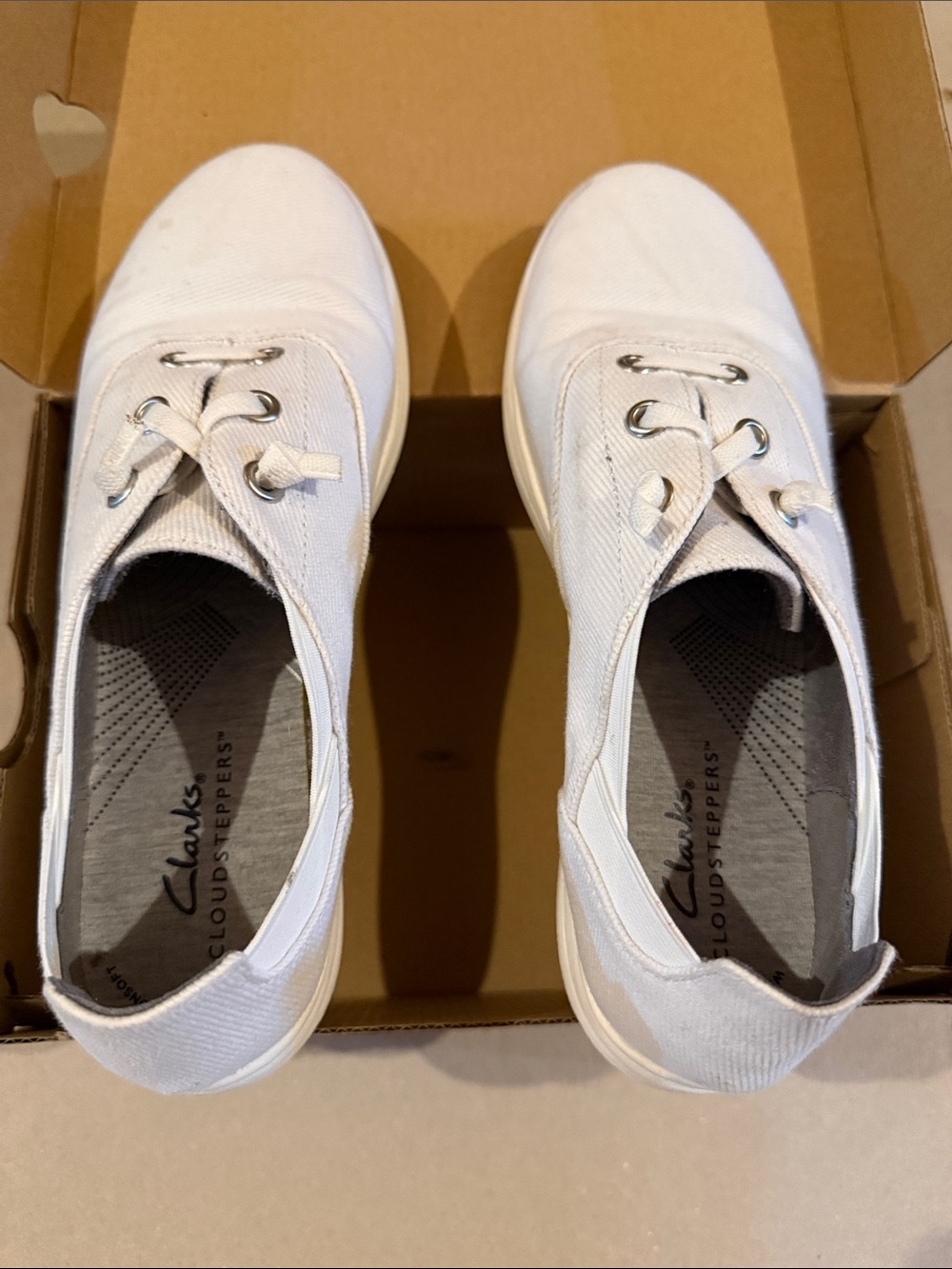 Clarks White Canvas Slip-On Casual Sneakers